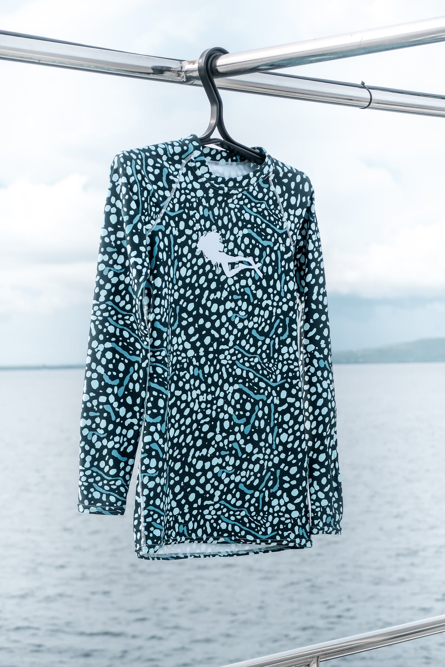 Whale Shark Girls that Scuba Rashie - Divewear Collection