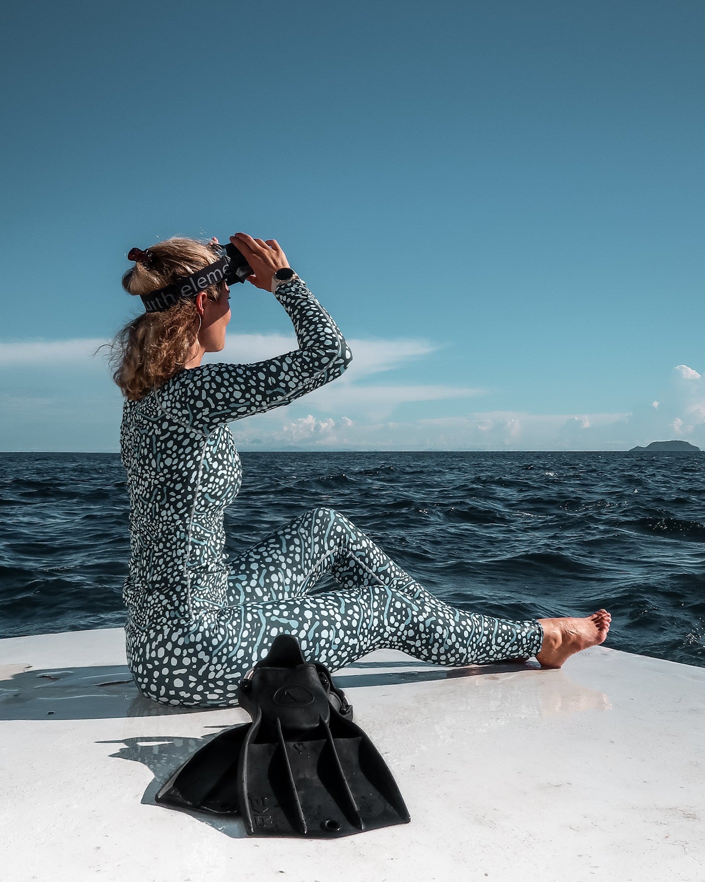 Whale Shark Girls that Scuba Rashie - Divewear Collection