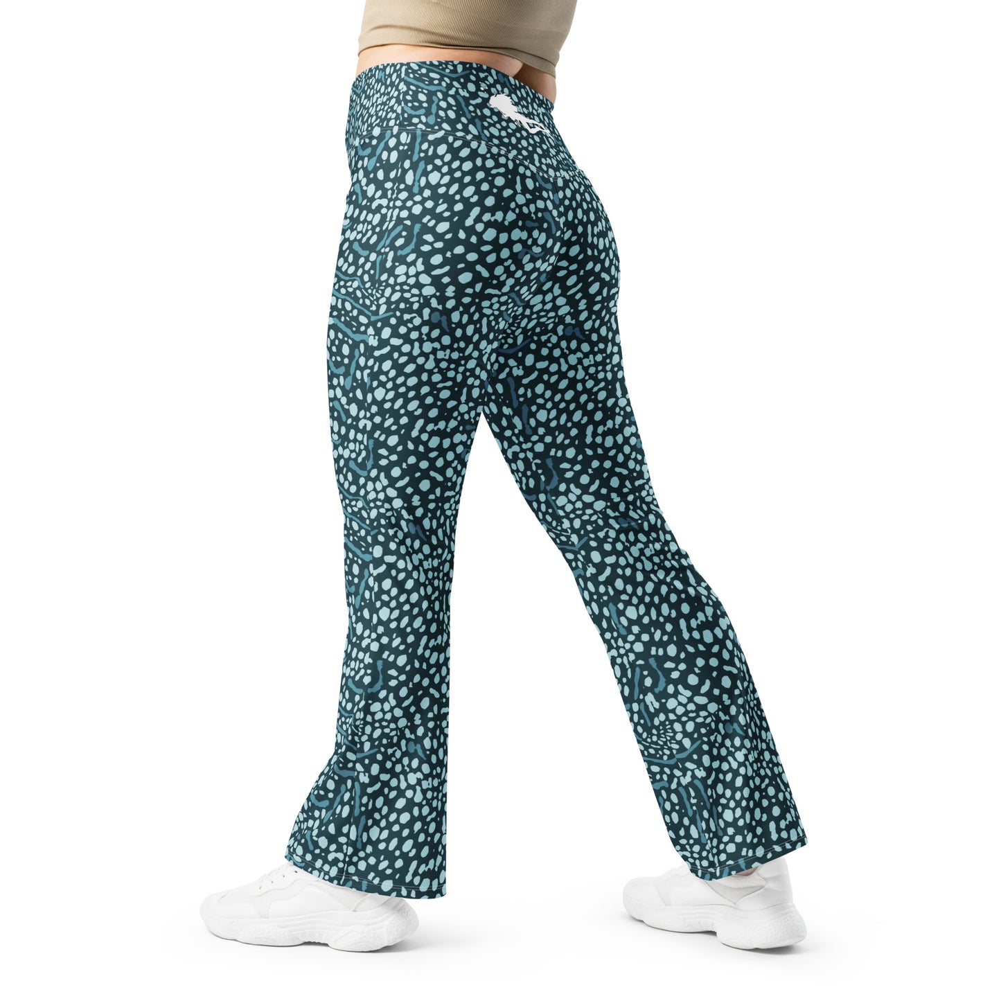 Whale Shark Flare leggings