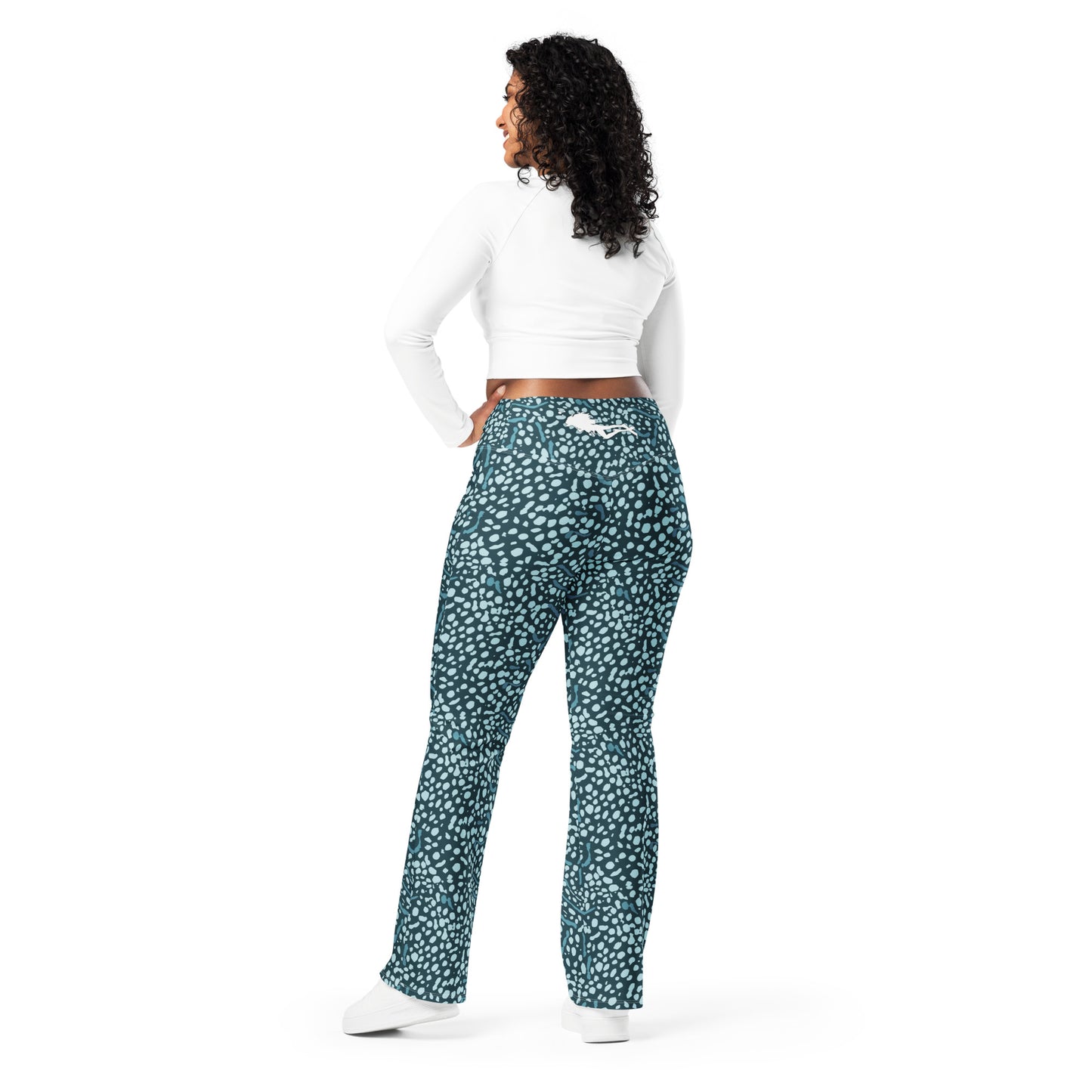 Whale Shark Flare leggings