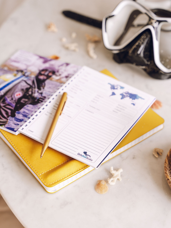 Dive Log Book - 50 dives