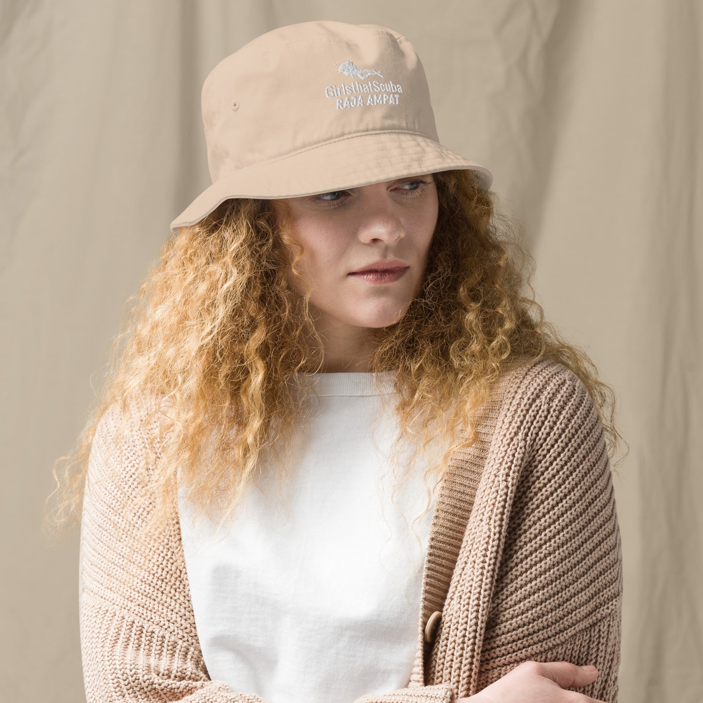 Raja Trip Organic bucket hat