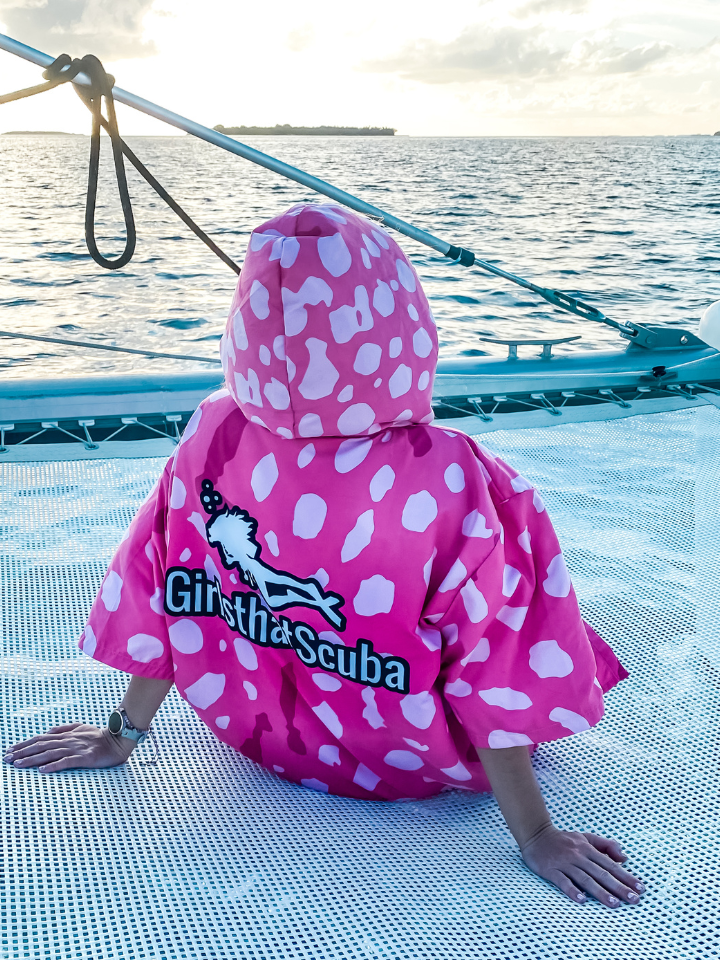 Girls that Scuba Changing Robe/ Poncho